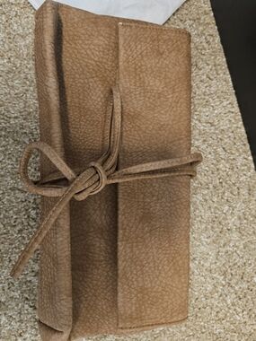 Liz Claiborne Tan Faux Leather Roll-Up Organizer